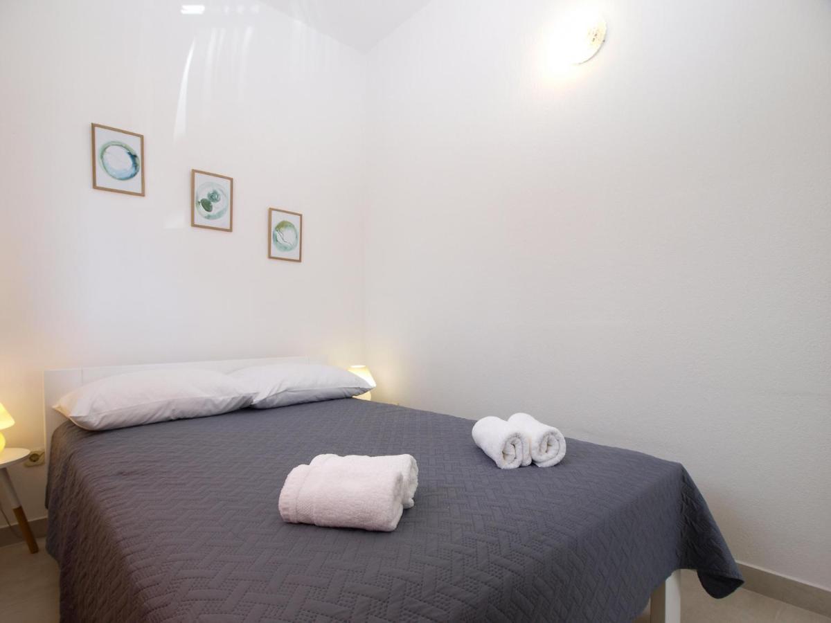 Apartemnts Guido 762 Apartman Pjescana Uvala Kültér fotó