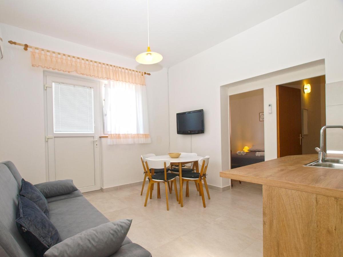Apartemnts Guido 762 Apartman Pjescana Uvala Kültér fotó