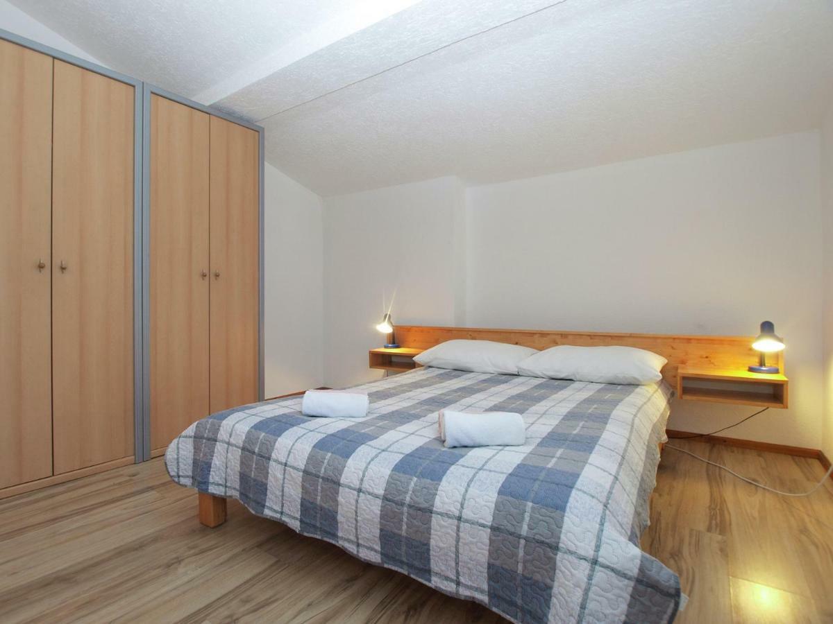 Apartemnts Guido 762 Apartman Pjescana Uvala Kültér fotó